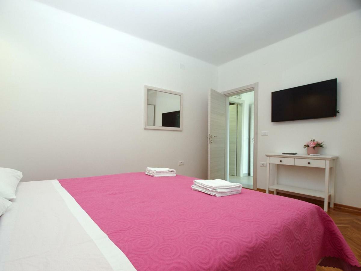 Apartments Ana 1707 Banjole Exterior photo